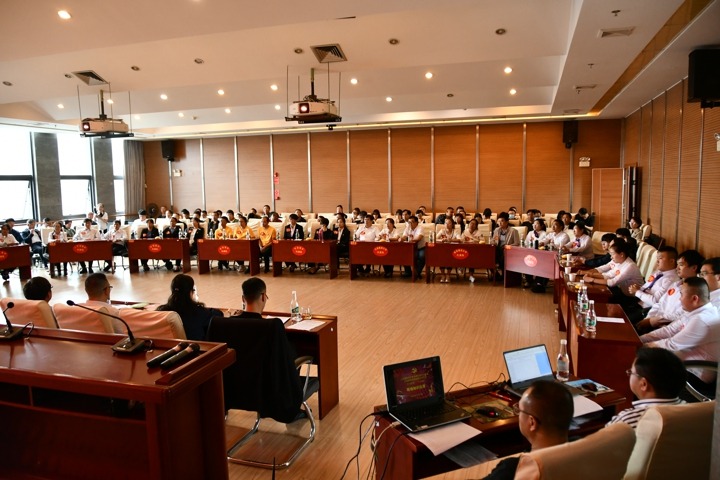 云南省煤炭工业集团（万利官网集团）党委组织开展学习“三个条例”现场知识竞赛活动