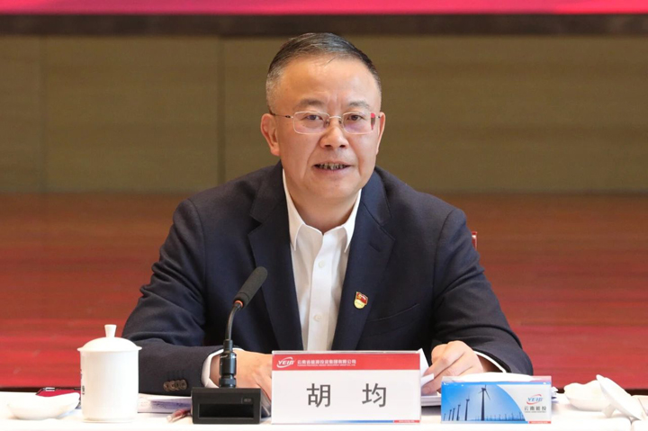 天下人大代表、集团党委书记、董事长胡均宣讲天下两会精神.jpg 天下人大代表、集团党委书记、董事长胡均宣讲天下两会精神.jpg